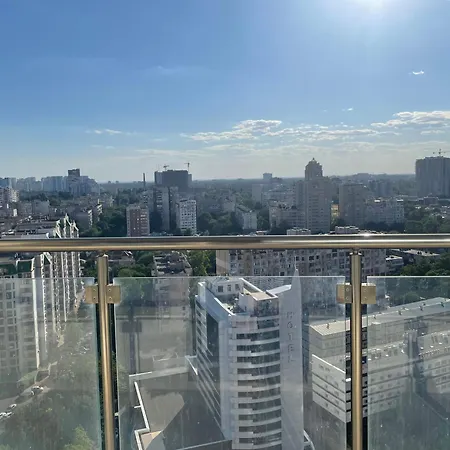 открытая терраса, 2 спальни и гостиная возле моря Apartment